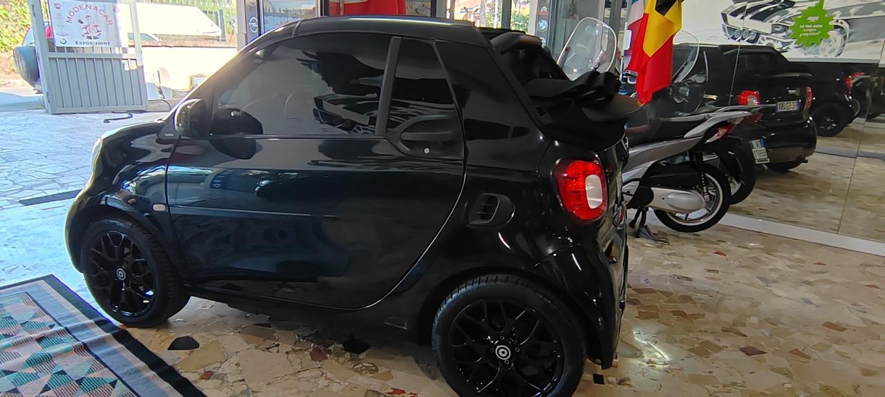 Smart ForTwo 70 1.0 CABRIO OK X NEOPATENTATO