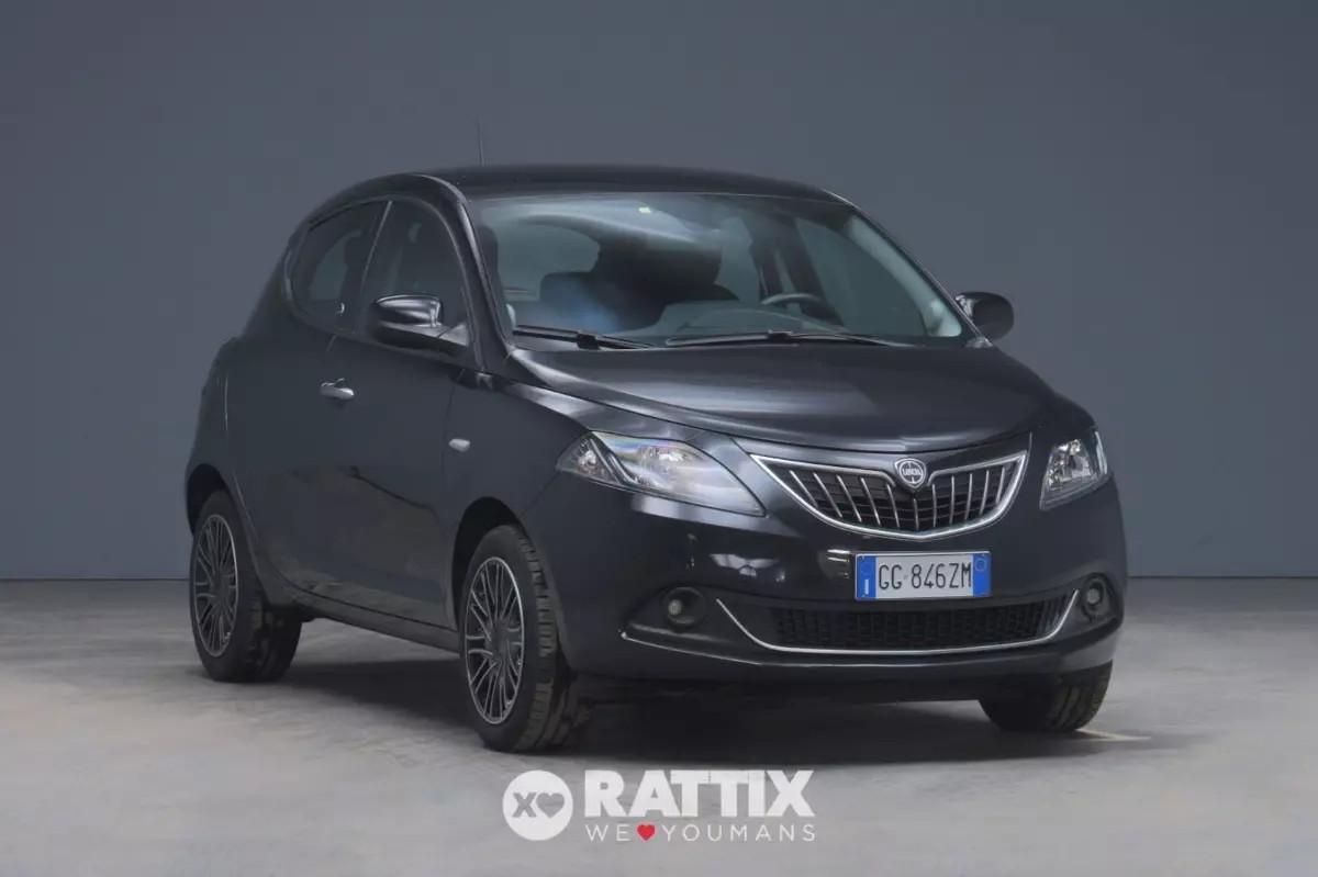 Lancia Ypsilon 1.0 Firefly Hybrid 70CV Gold