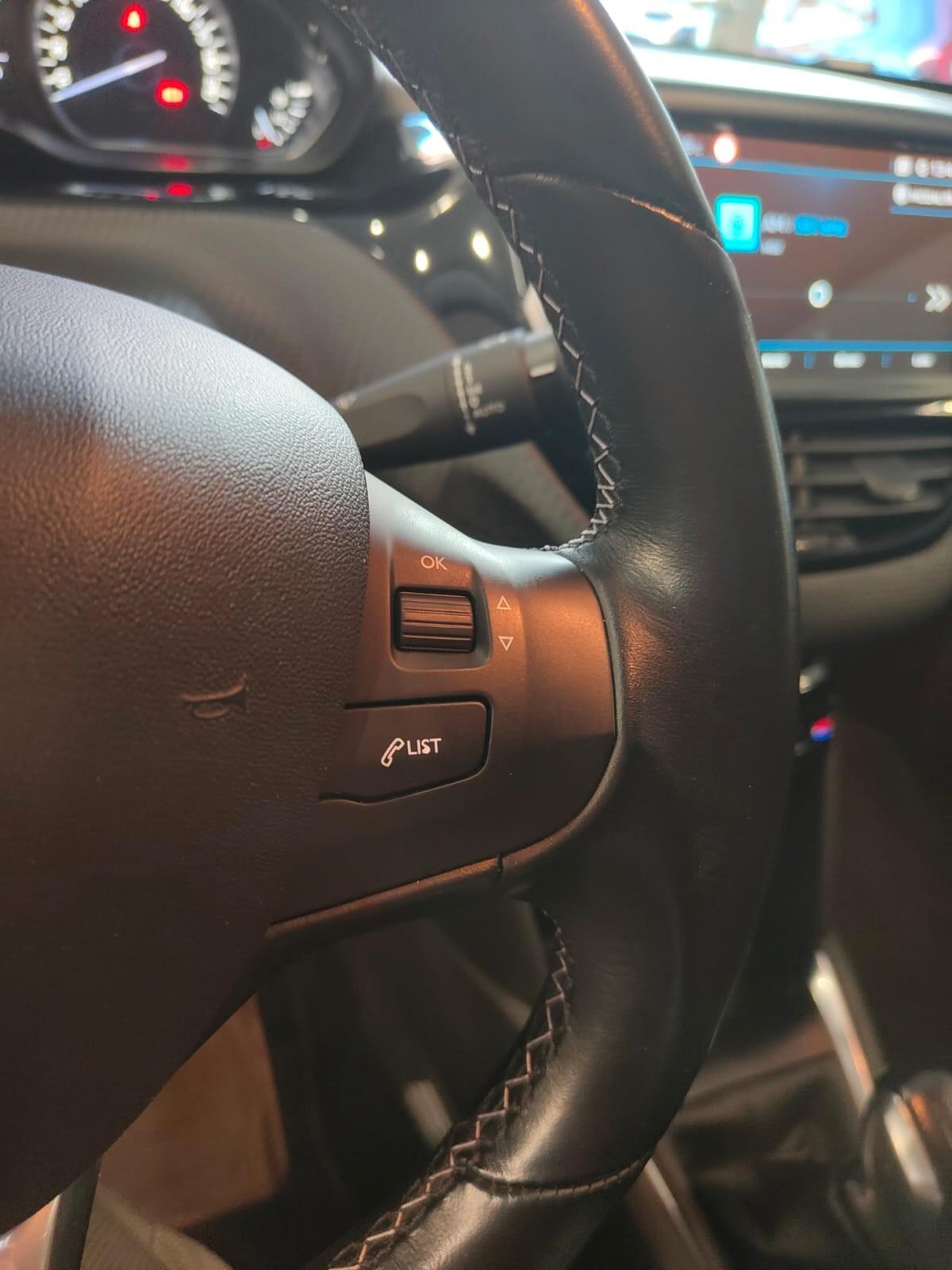 Peugeot 208 1.2 PureTech 82 3 porte Allure