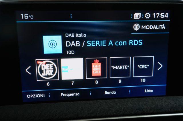 PEUGEOT 3008 BlueHDi 130 S&S EAT8 Business Uniprop. Tagliandata