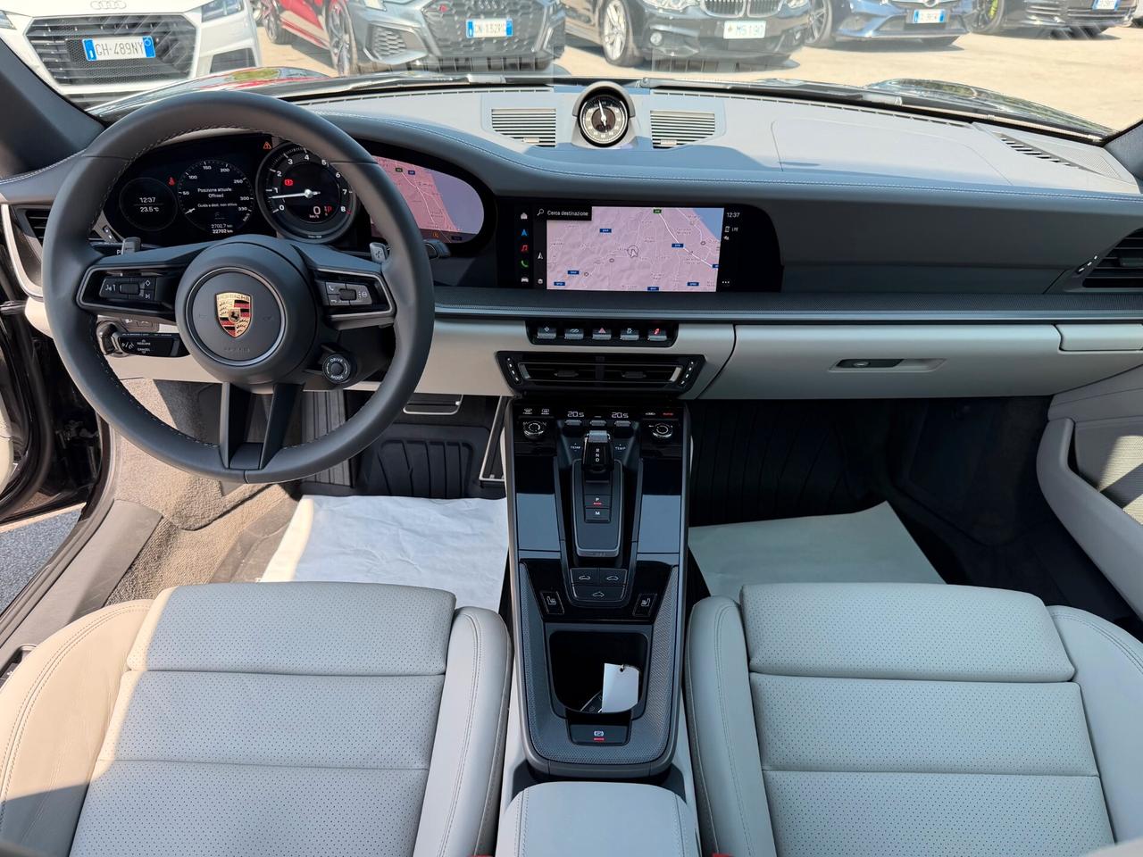 Porsche 911 Carrera 4S/tetto/scarico/led/pelle/full