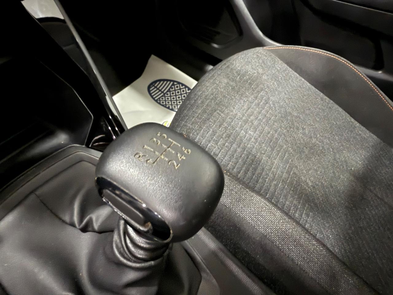 Peugeot 208 BlueHDi 100cv 5P ALLURE NAVI/CARPLAY2022