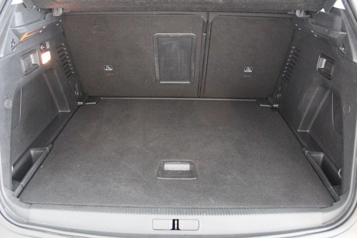 PEUGEOT - 3008 - BlueHDi 130 EAT8 S&S Business
