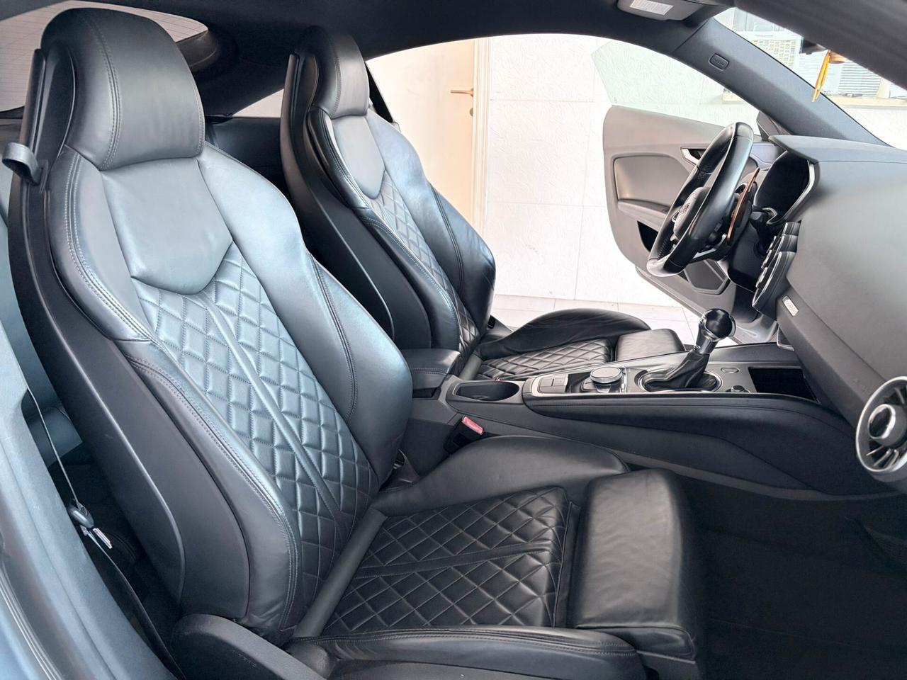 Audi TT Coupé 2.0 TFSI quattro S tronic line