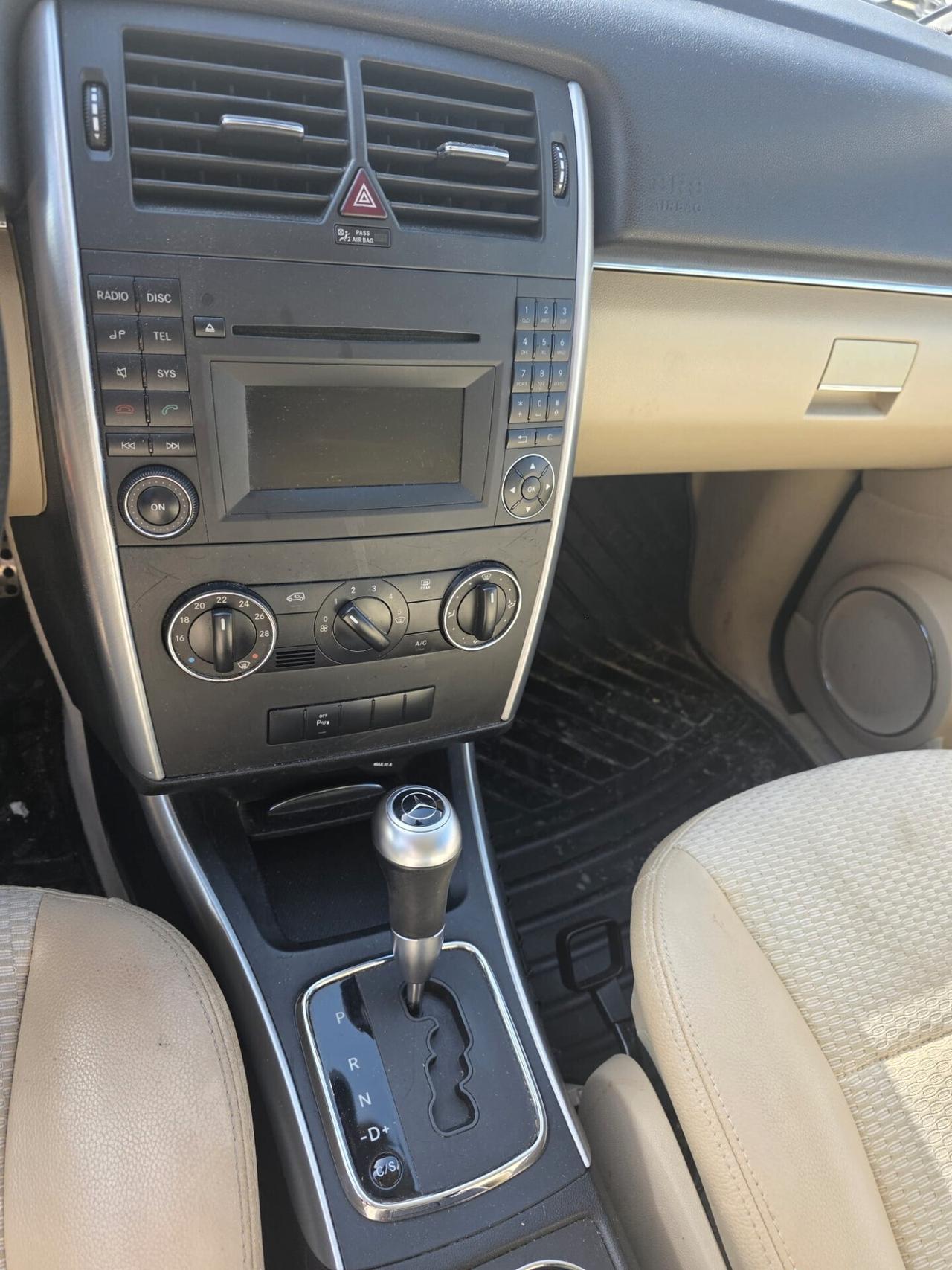 Mercedes-benz B 180 CDI