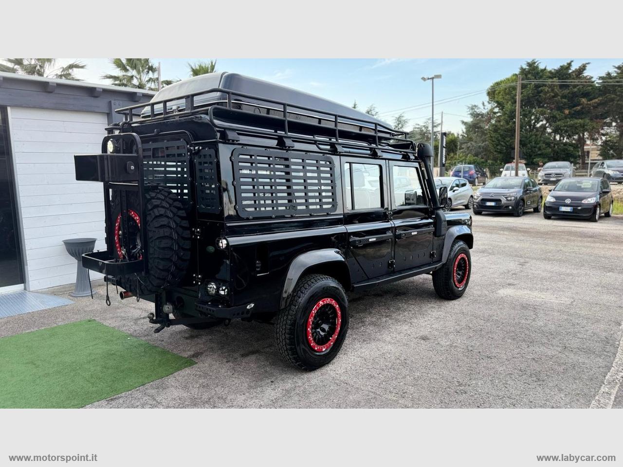 LAND ROVER Defender 110 2.4
