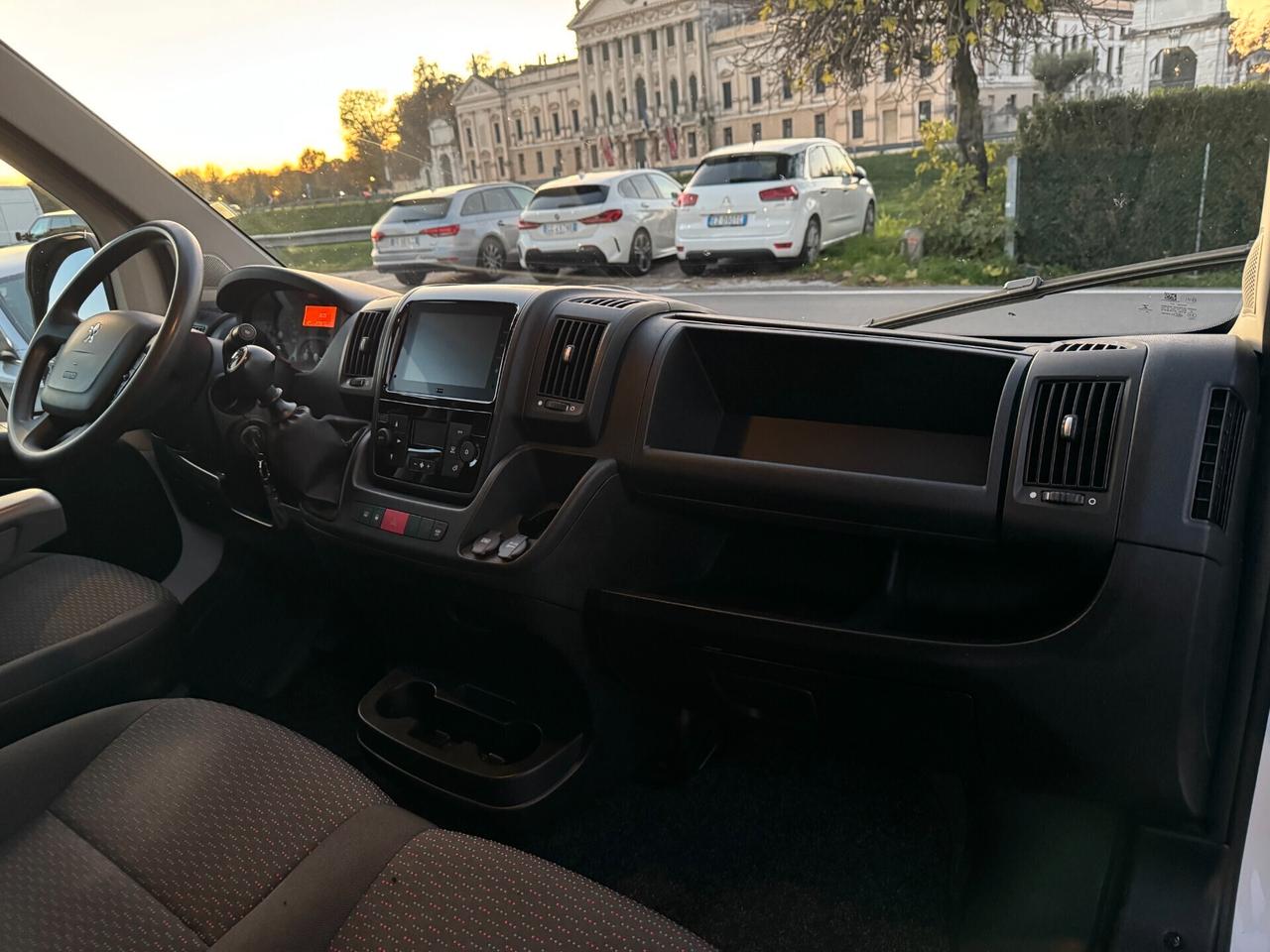 Peugeot Boxer 335 2.2 BlueHDi 140 S&S PM-TM Furgone