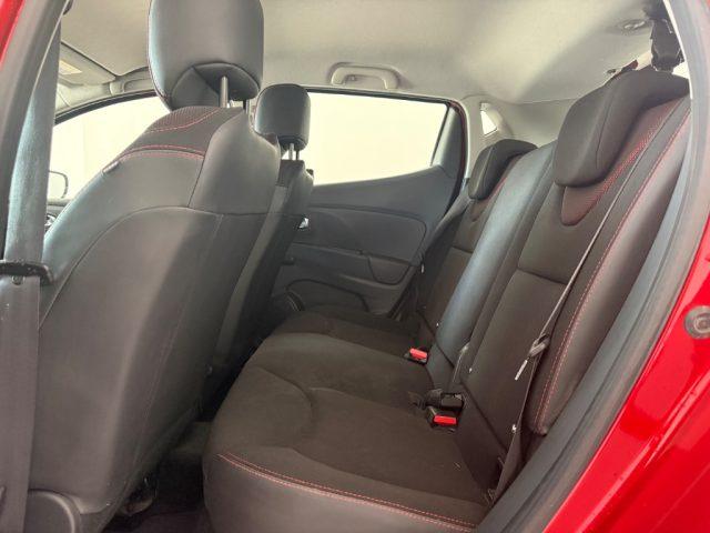 RENAULT Clio 1.2 75CV 5 porte Wave