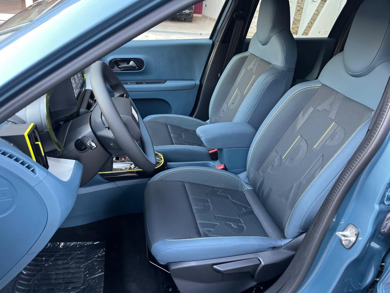 Fiat Grande Panda 1.2 Hybrid 110 CV S&S Business