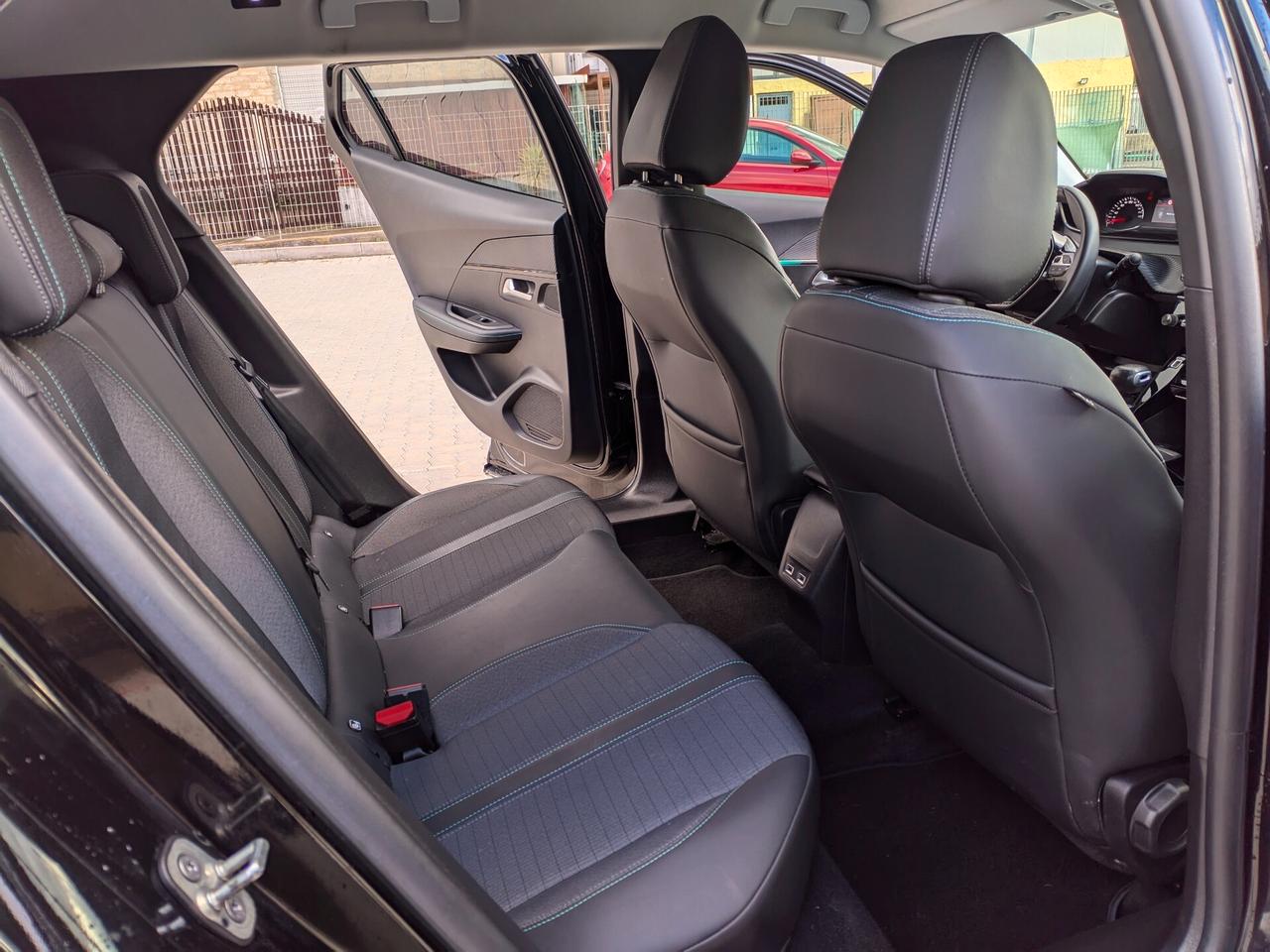 Peugeot 2008 BlueHDi 110 S&S Allure