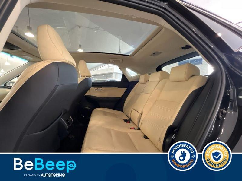 Lexus NX 300H 2.5 LUXURY 4WD CVT