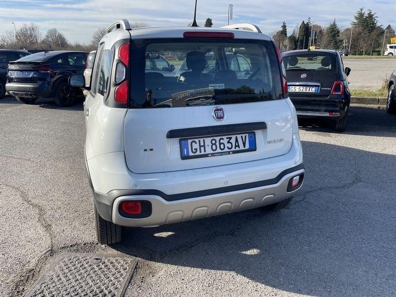 FIAT Panda Cross 1.0 FireFly S&S Hybrid 70 CV