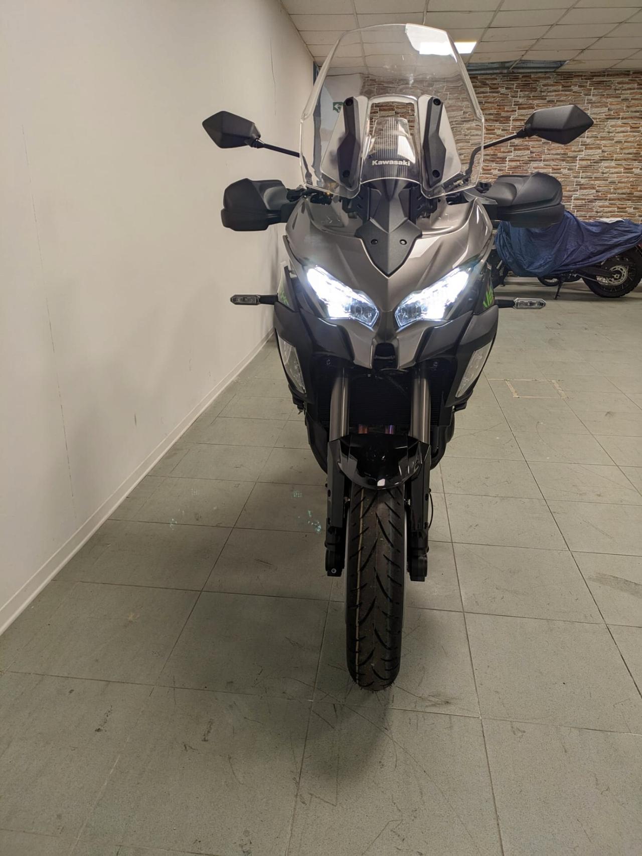 Kawasaki Versys 1100 TOURER SE