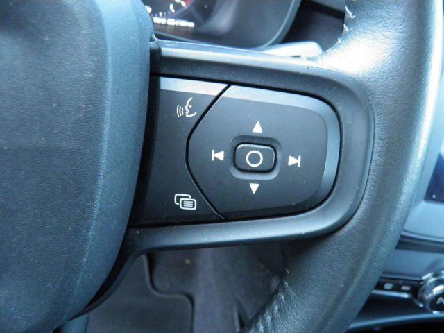 VOLVO XC40 XC40 D3 BUSINESS PLUS