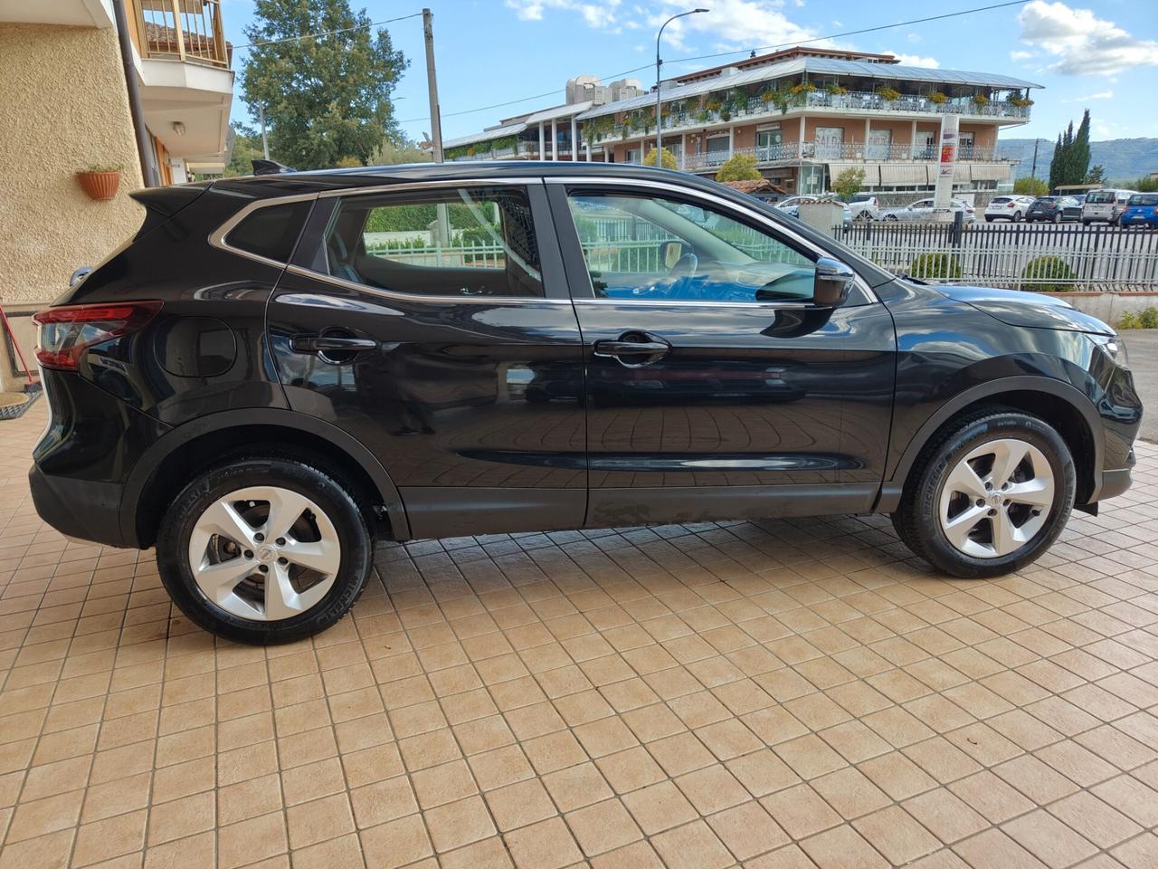 Nissan Qashqai 1.5 dCi Business