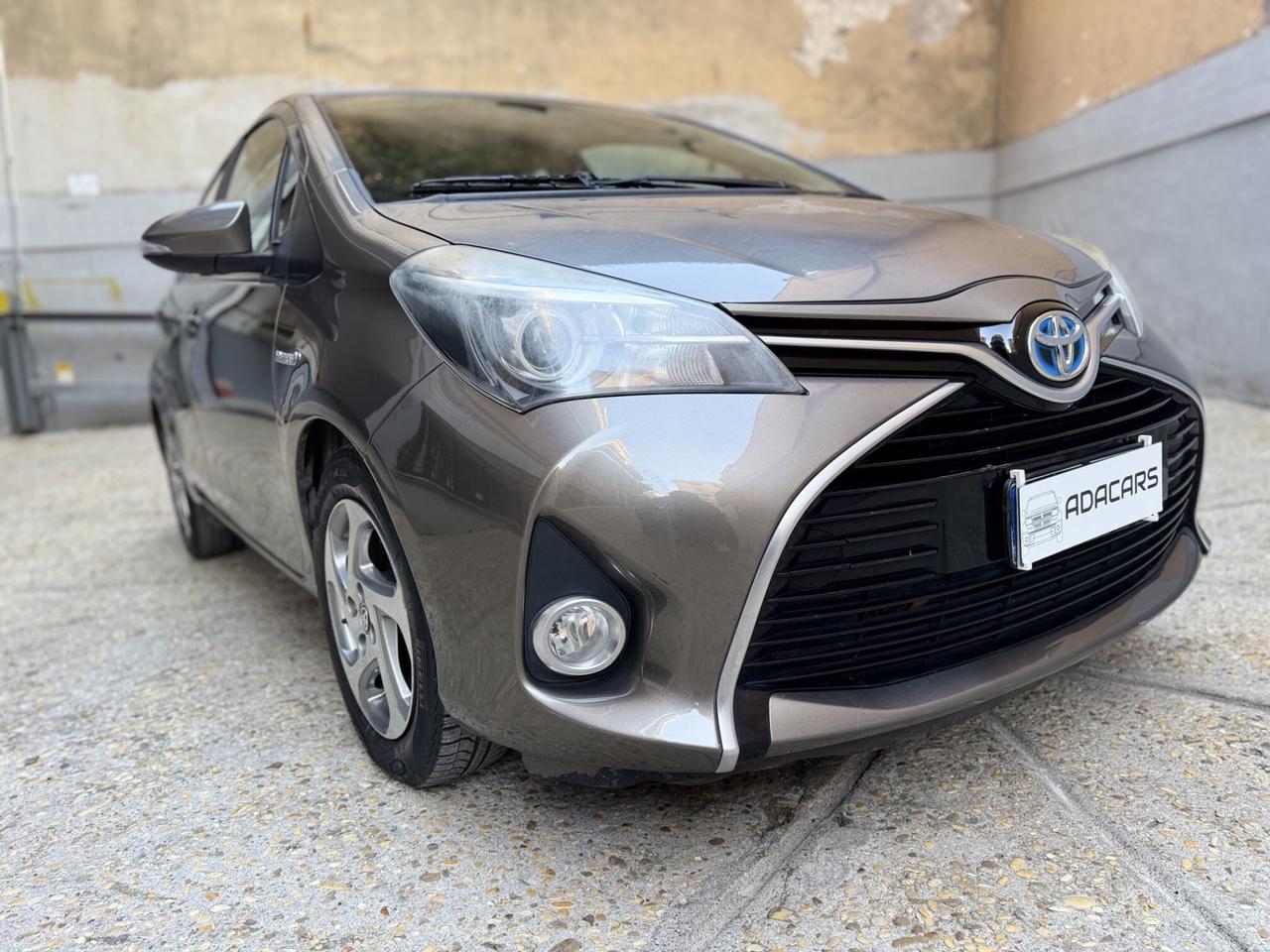 Toyota Yaris 1.5 hybrid TAGLIANDO COMPLETO