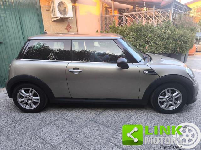 MINI One 1.6 16V One (55kW)