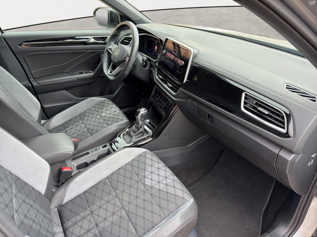 Volkswagen T-Roc 2.0 TDI 150 CV DSG R-Line - 2023