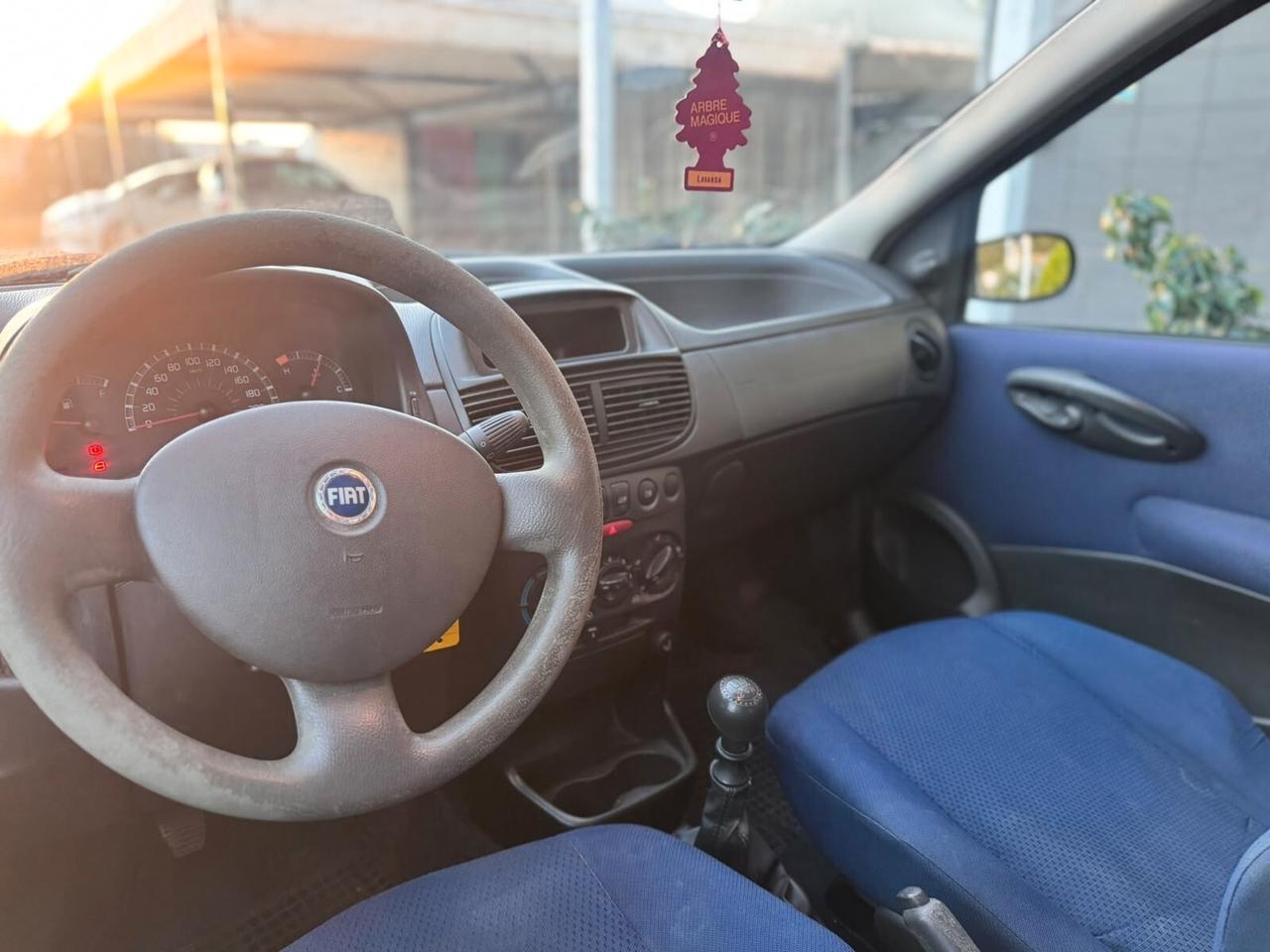 Fiat Punto 1.2 5 porte Active