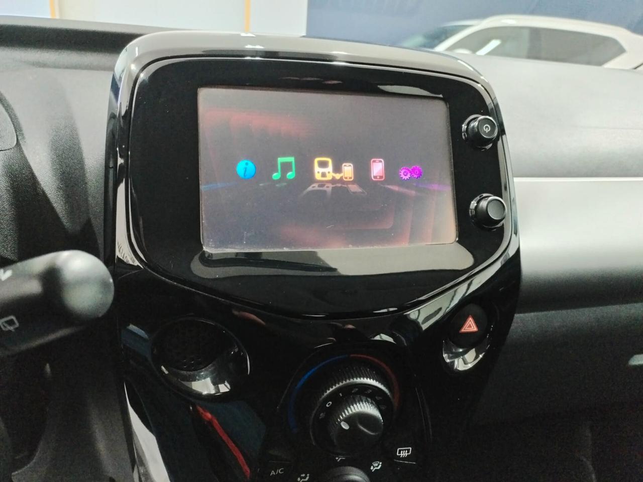 Peugeot 108 VTi 68 5 porte Allure