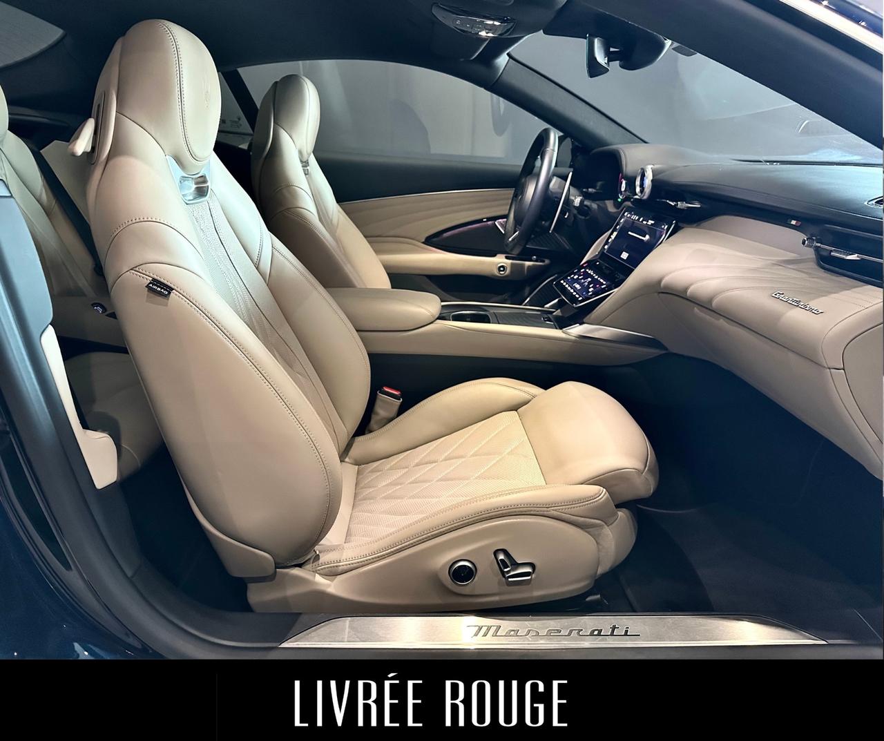 Maserati GranTurismo V6 490 CV AWD Modena