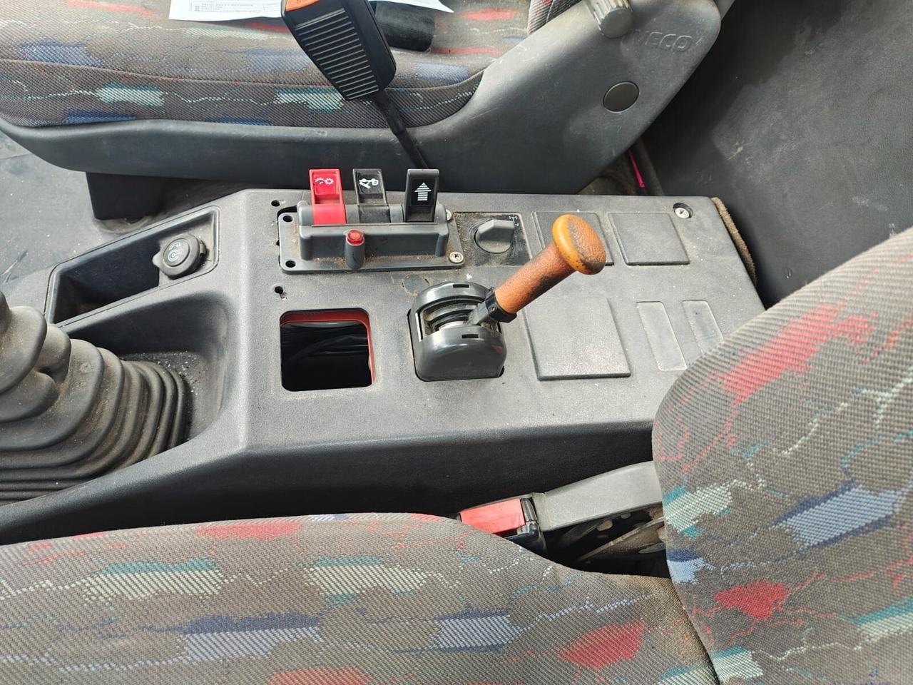 Iveco EuroCargo ML150 E18K Cassone Trilaterale GRU