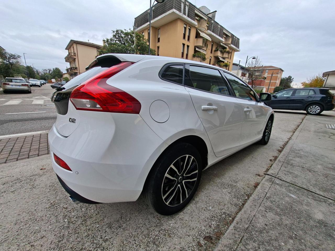 Volvo V40 2.0 d2 Business Plus my19
