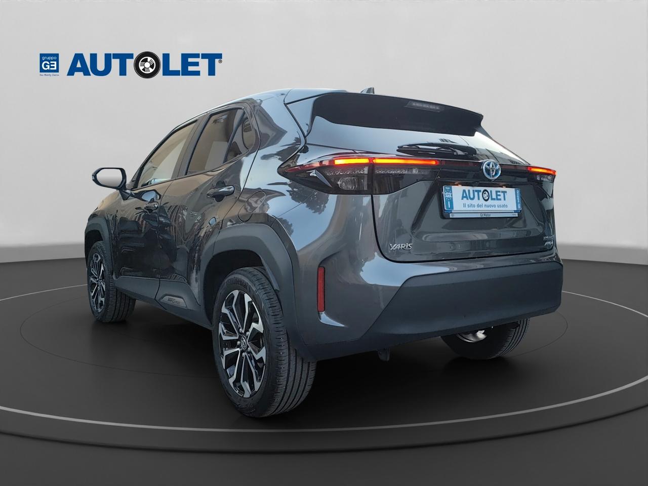 Toyota Yaris Cross 1.5 Hybrid 5p. E-CVT AWD-i Trend