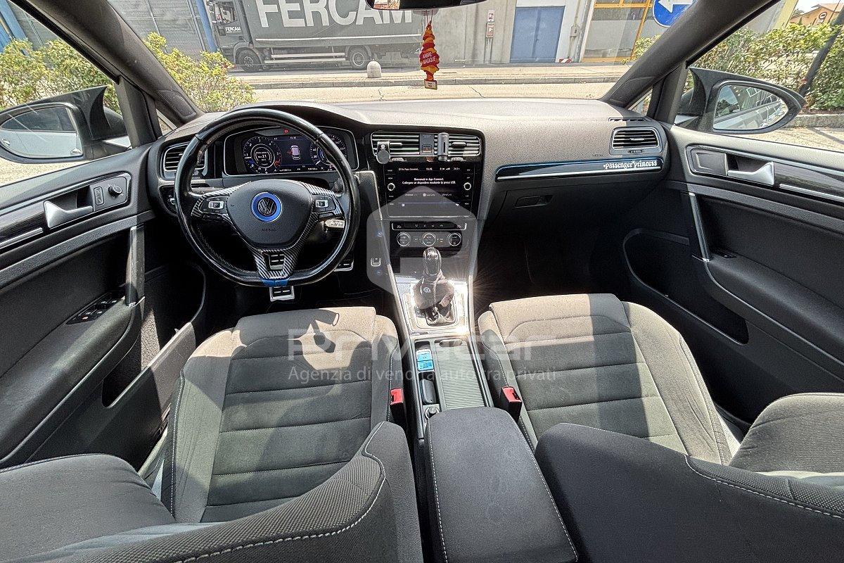 VOLKSWAGEN Golf 2.0 TDI DSG 5p. Highline BlueMotion Technology