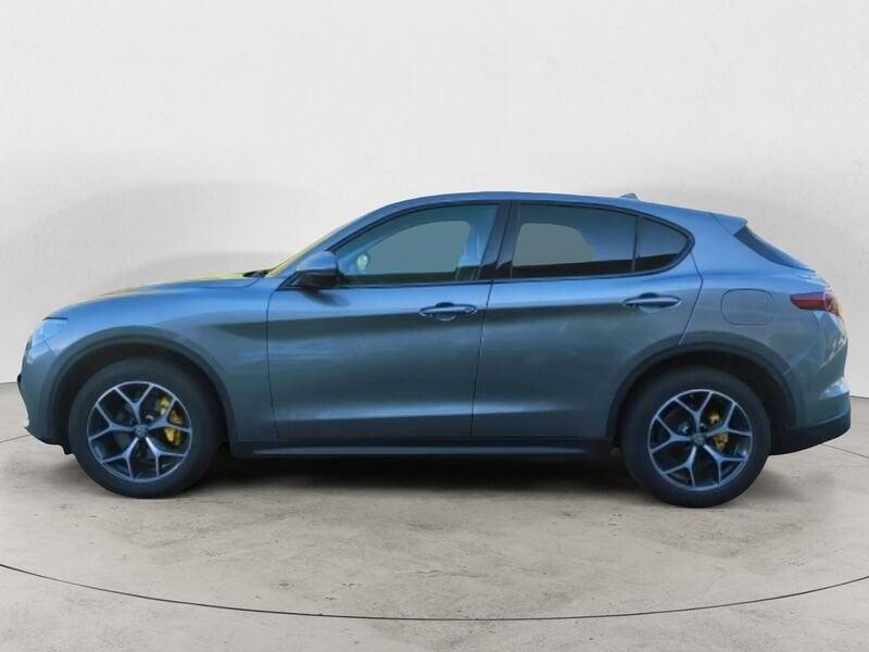 Alfa Romeo Stelvio 2.2 Turbodiesel 210 CV AT8 Q4 Executive