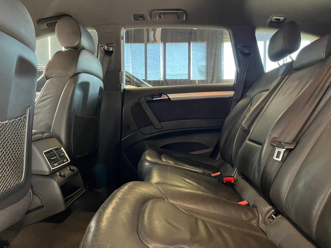 Audi Q7 3.0 V6 TDI 240 CV quattro tiptronic S-Line