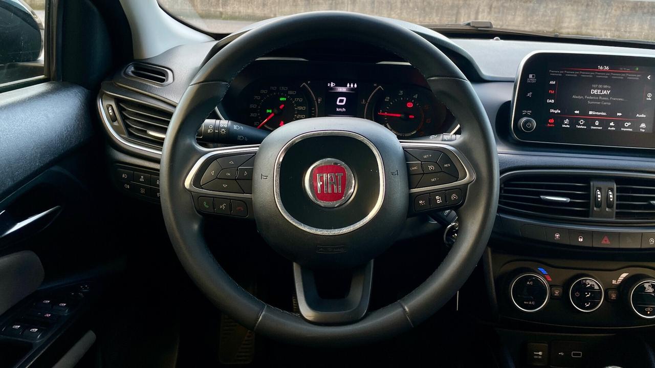 FIAT TIPO SW 1.3 BUSINESS 95CV - FULL LED, RETROCAMERA, NEOPATENTATI