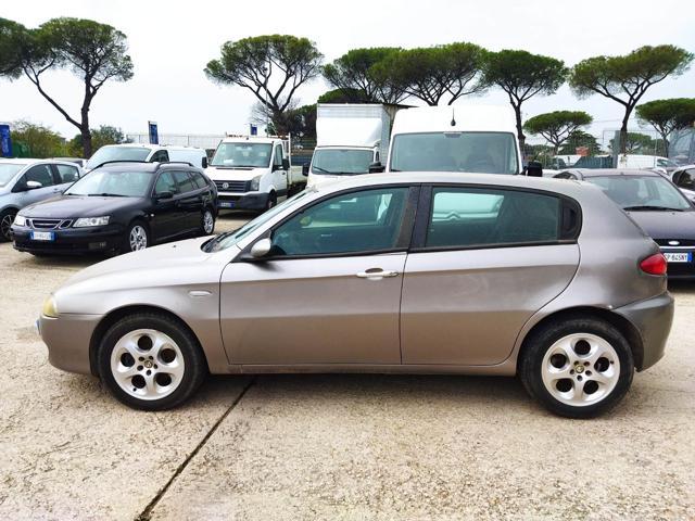 ALFA ROMEO 147 1.9jtm 120cv CLIMA STEREO FENDINEBBIA