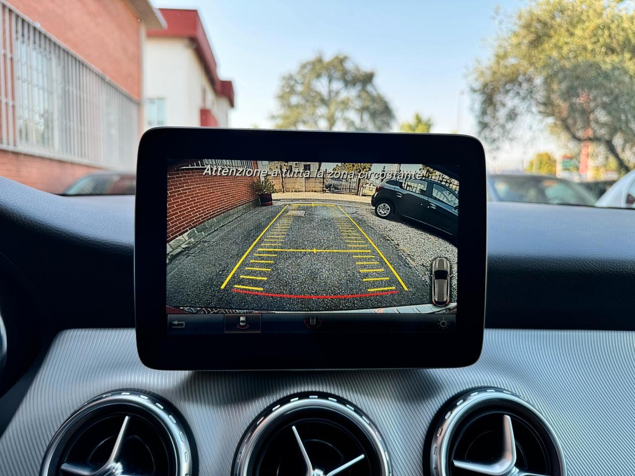 Mercedes-benz GLA 180 GLA 180d 110cv Automatic Premium TETTP
