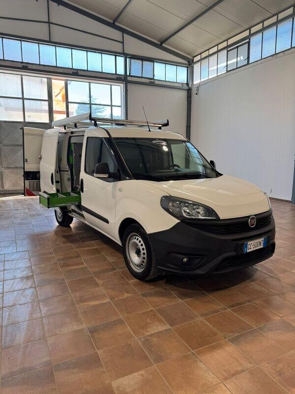 FIAT DOBLO' 1.6mjt 105cv ATTREZZATO