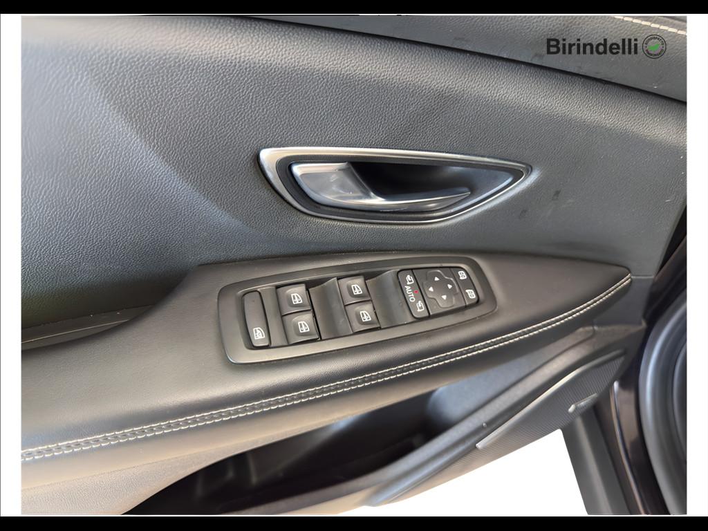 RENAULT Scénic 4ª serie - Scénic dCi 160 CV EDC Energy Initiale Paris