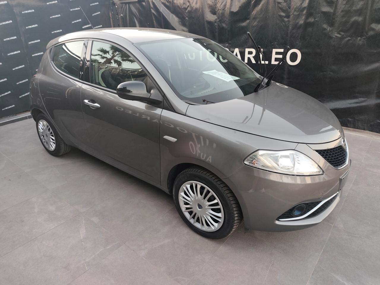 Lancia Ypsilon 1.2 BENZINA KM 56000