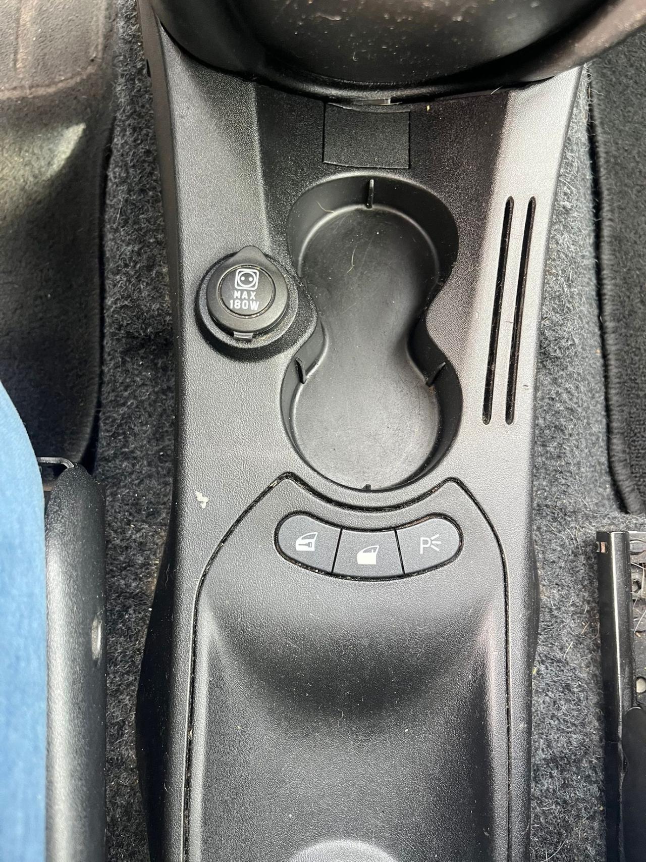 Lancia Y 1.2i cat LS