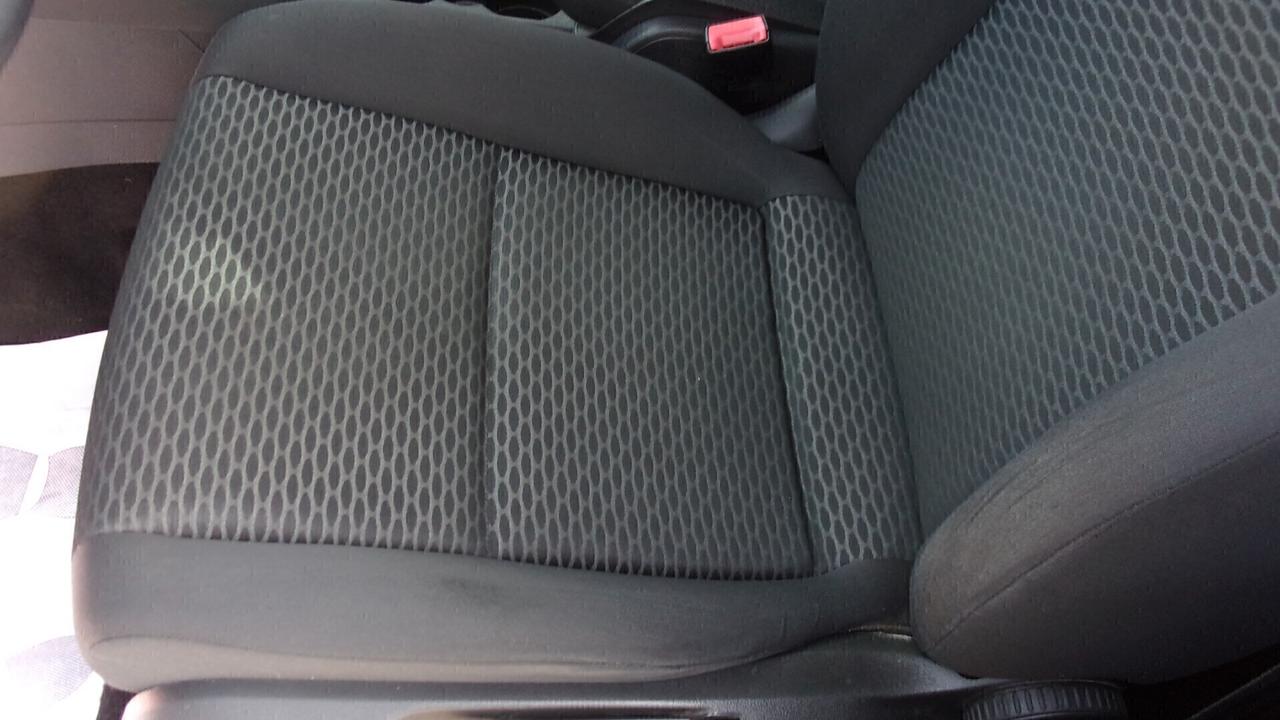 Volkswagen Golf 1.6 TDI DPF 5p. Comfortline
