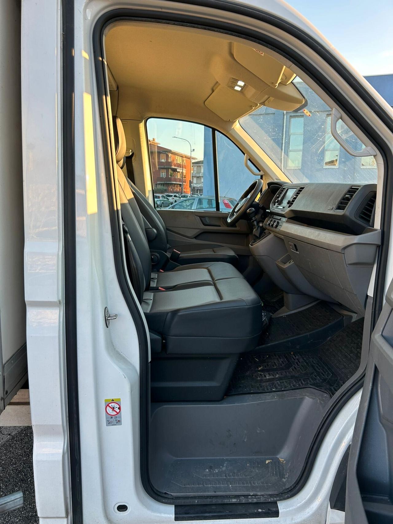 Volkswagen Crafter L2H2 2.0 TDI