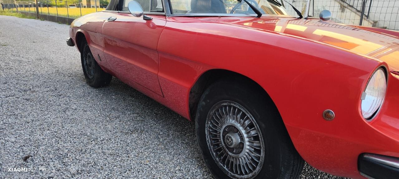 Alfa Romeo Spider 2.0 Veloce 131CV (ITALIANA)