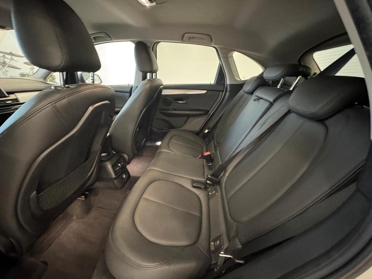Bmw 218D 2.0 auto. 150cv