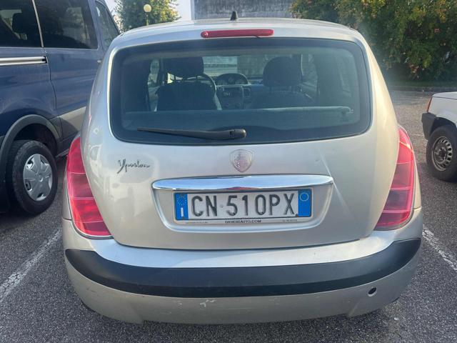 LANCIA Ypsilon 1.2 16V Argento senza nessun lavoro da fare