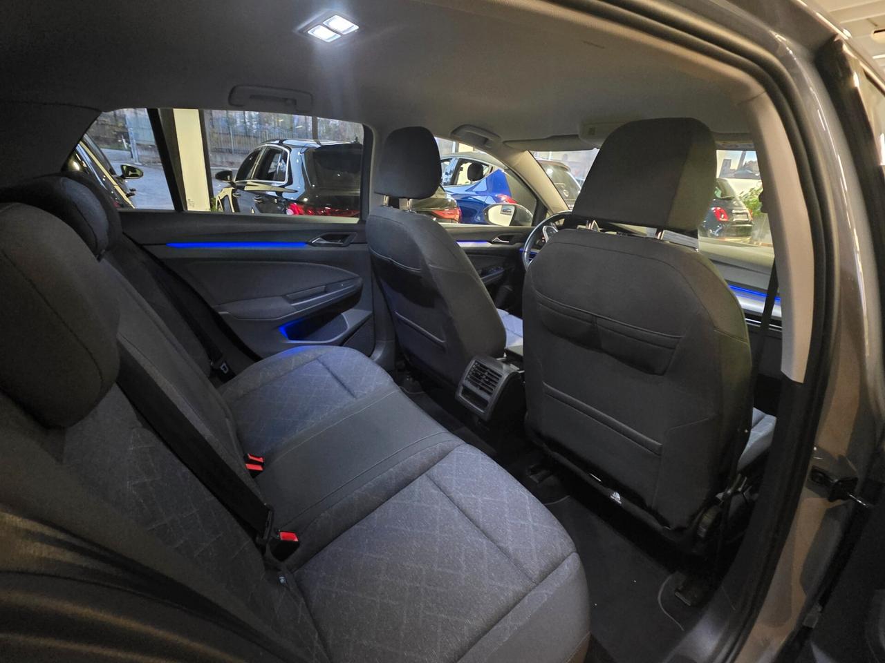 Volkswagen Golf 2.0 TDI 115 CV SCR Life