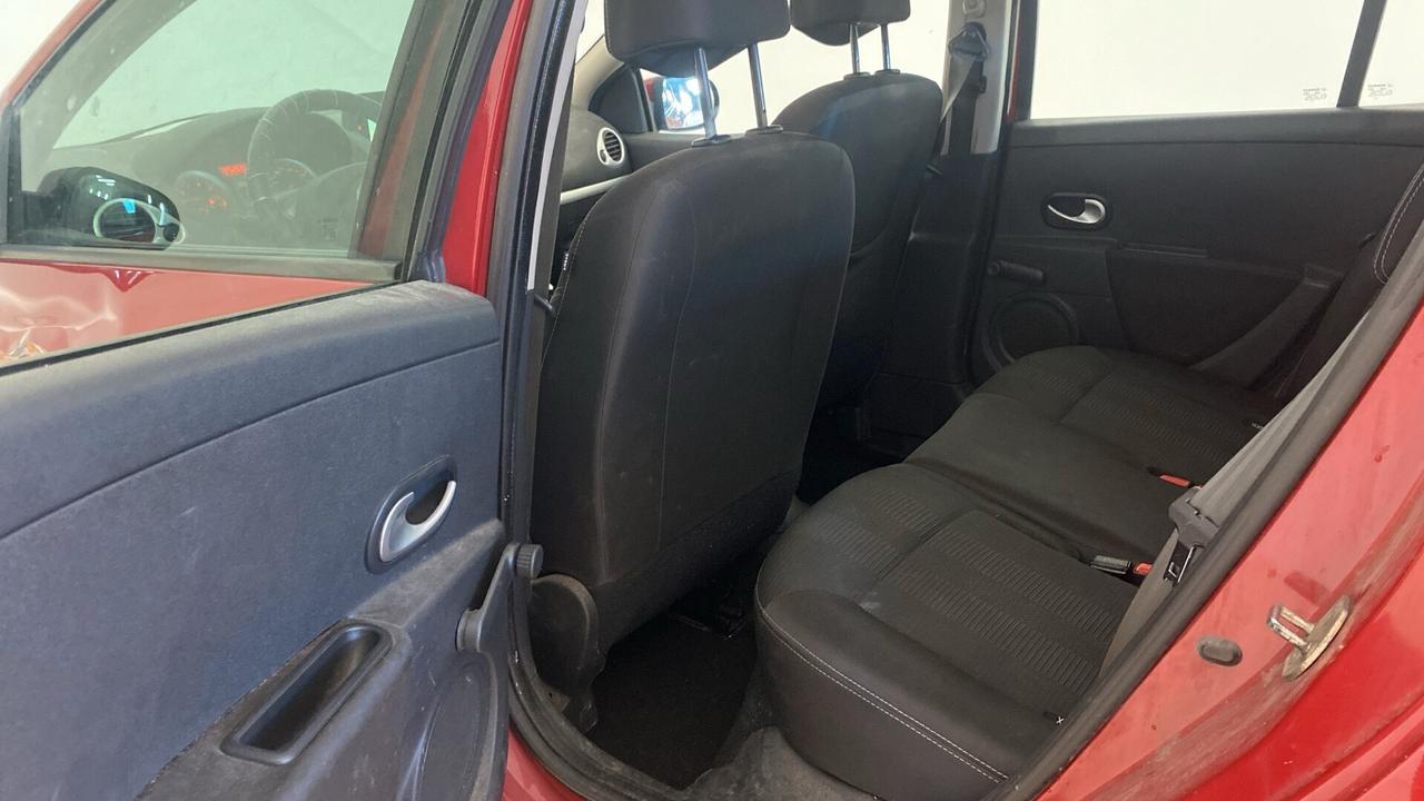 RENAULT CLIO 1.1 BENZINA NEOPATENTATI
