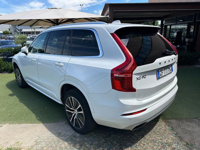 VOLVO XC90 B5 (d) AWD Geartronic Momentum UNIP. *IVA ESPOSTA*