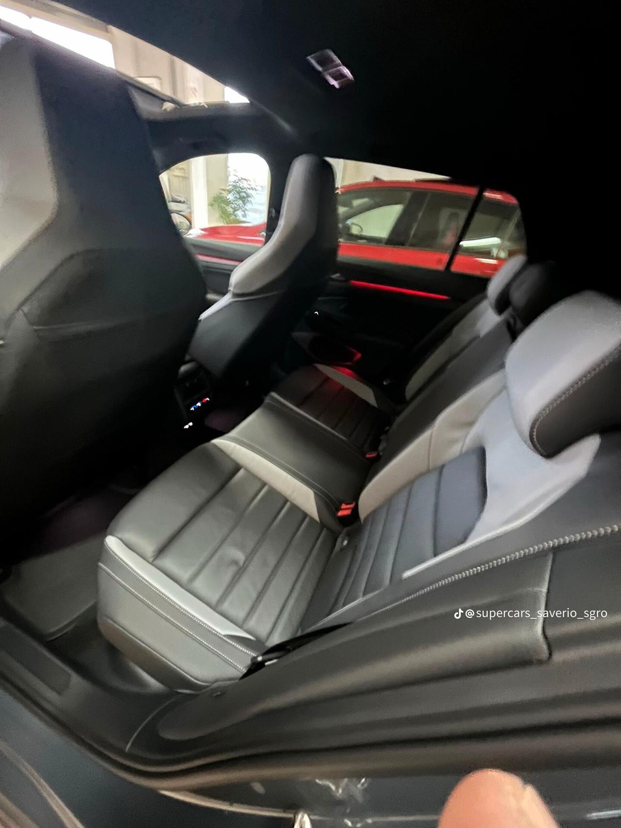 Volkswagen Golf 2.0 TDI DSG GTD full optionals