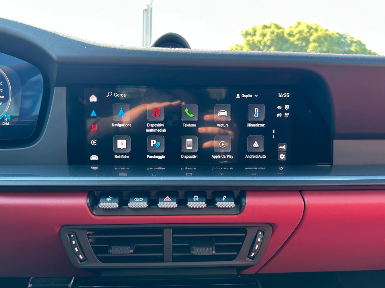 Porsche 992.2 911 Cabrio 3.6 Carrera 4 GTS auto 541 CV