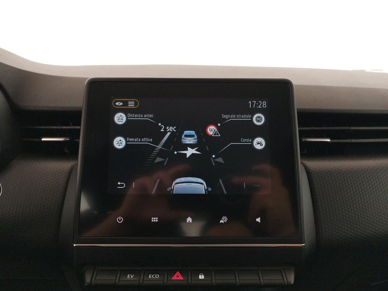 RENAULT CLIO 1.6 E-Tech hybrid Zen 140cv auto my21
