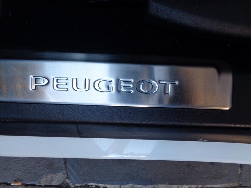 Peugeot 3008 BlueHDi 180 S&S EAT6 GT